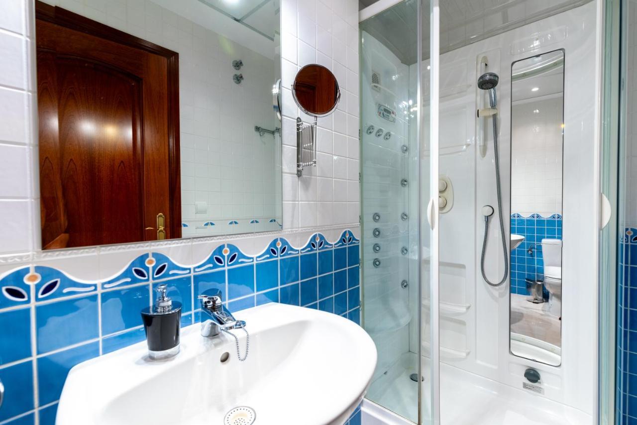 Center Of Seville! Luxury Apartment In Sevillian Manor House! Esterno foto